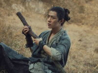   (2019) 
