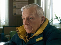  -6 (2005) -    -  11