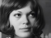  (1974) -  43