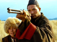   (2005)