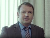   (2018) 
