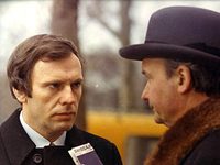    (1972) 
