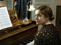   (2004)