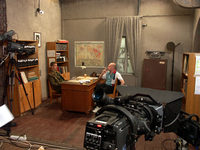 .  Ը  (2006)