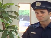   (2001) 
