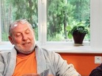  ,    (2004) 
