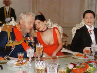   (2005)