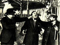    (1913) 
