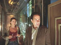 13  (2001) 

