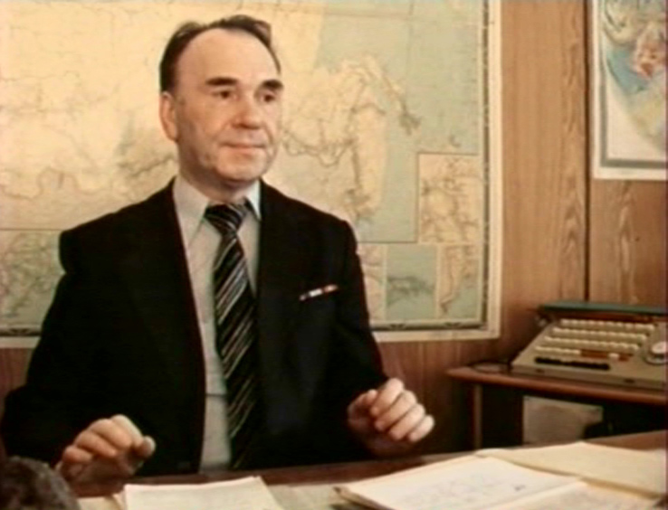   (1986)