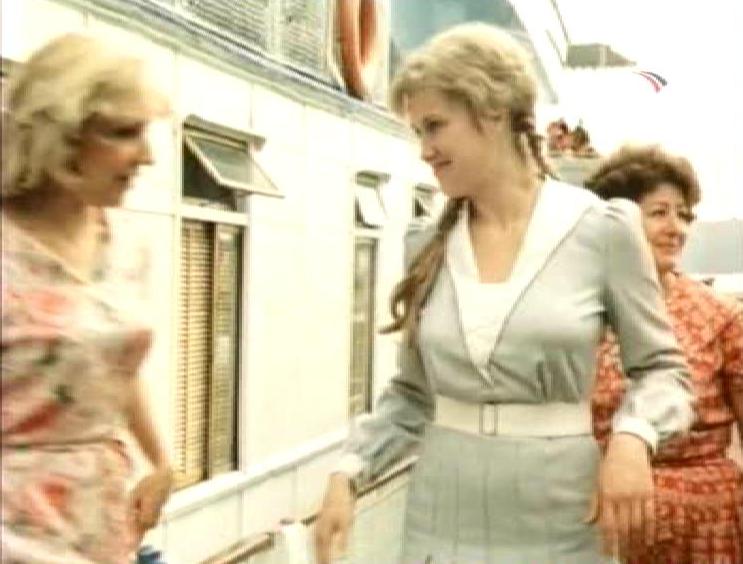   (1986)