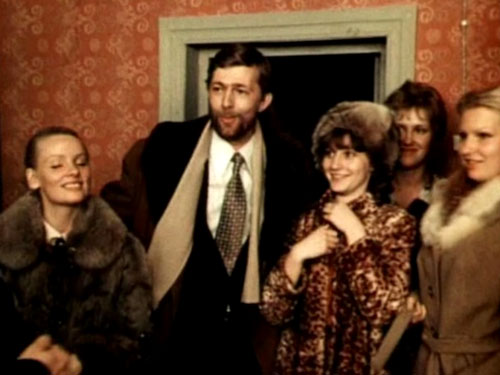   (1986)