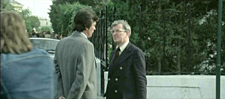   (1976)