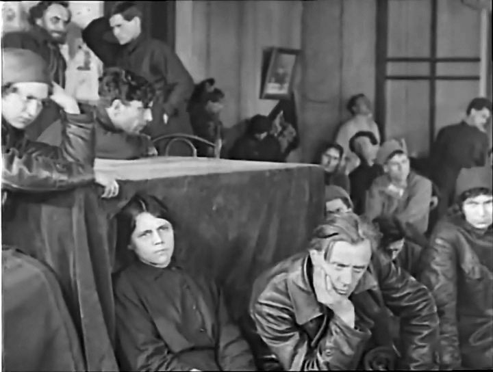   (1925)