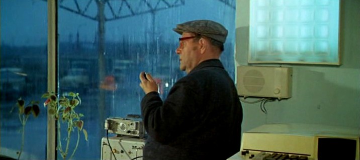  (1975)