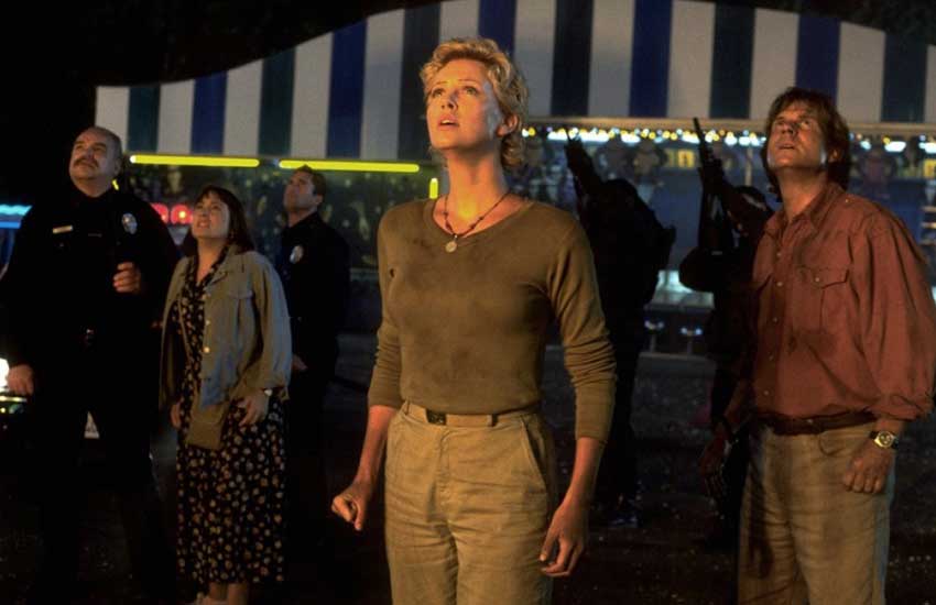    (1998)