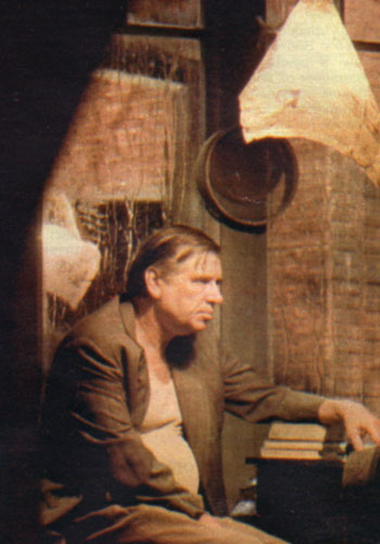  (1989)