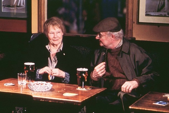  (2001)