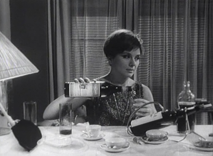   (1963)