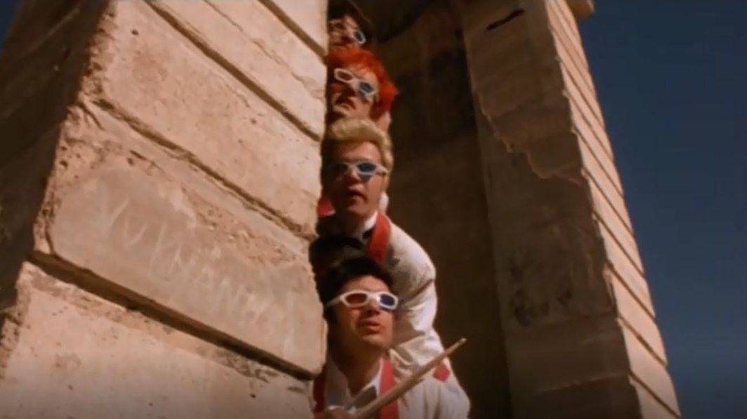   (1998)