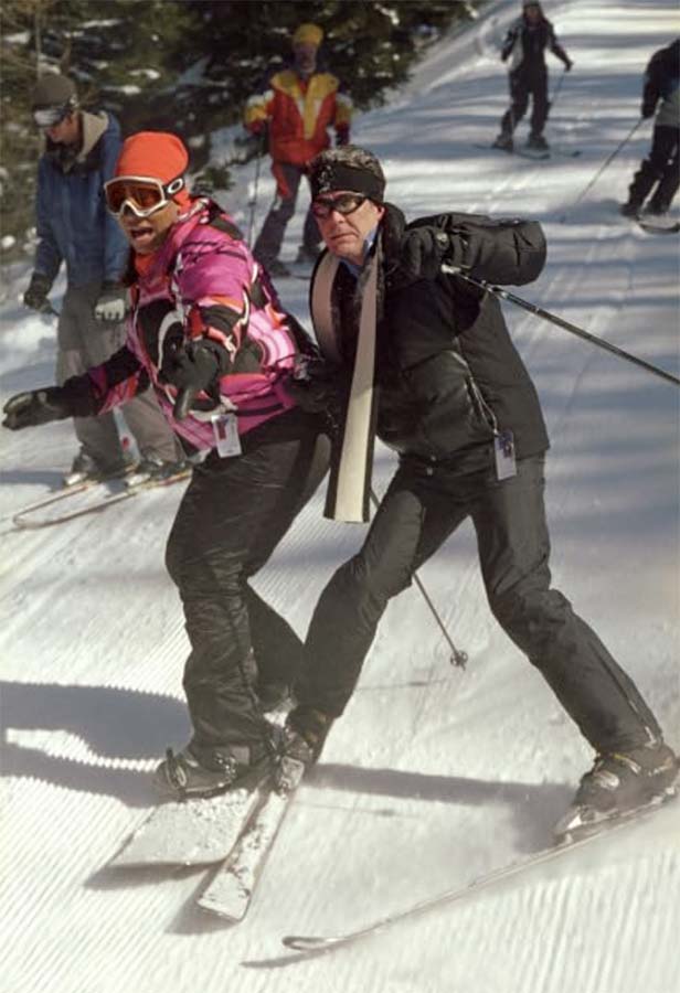   (2006)