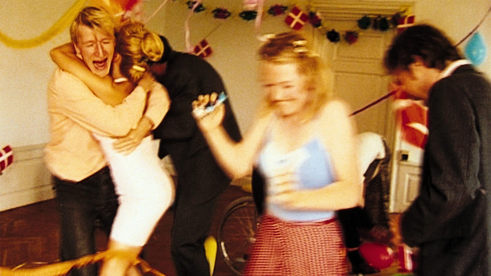  (1998)
