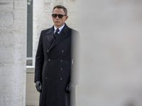 007:  (2015)