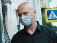   (2020) 
