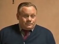   -2 (2011) -  25