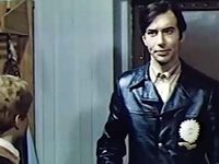     (1975)