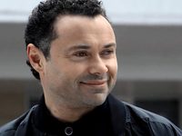  (2017)