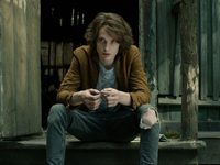 ̸  (2018) 
