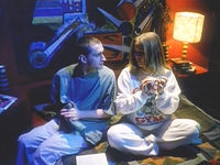   (2000)