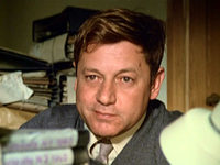  (1975) 
