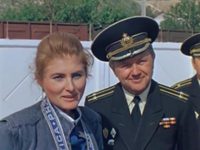  "" (1990) 
