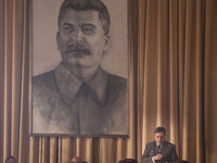 (2019)
