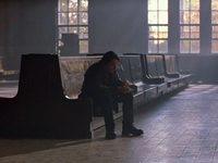  (2000) 
