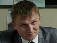   (2013)