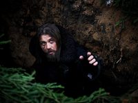    (2021)