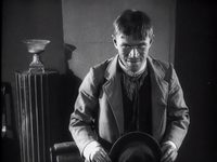  (1925)