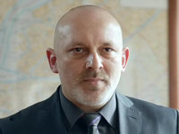  (2018)