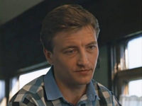  33 (1987) 
