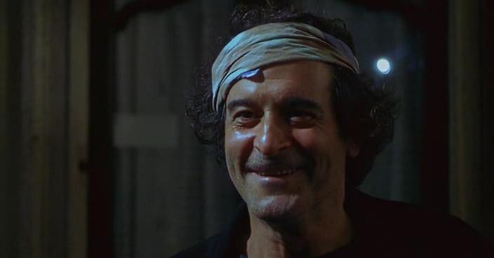   (2000)