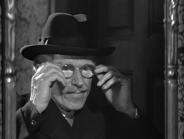  :   (1944)