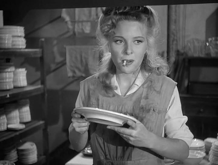  :   (1944)