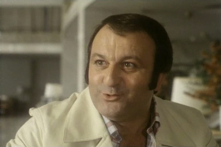   (1976)