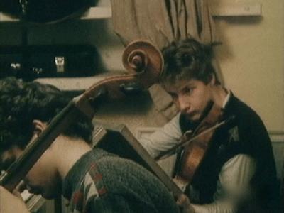 .  (1990)