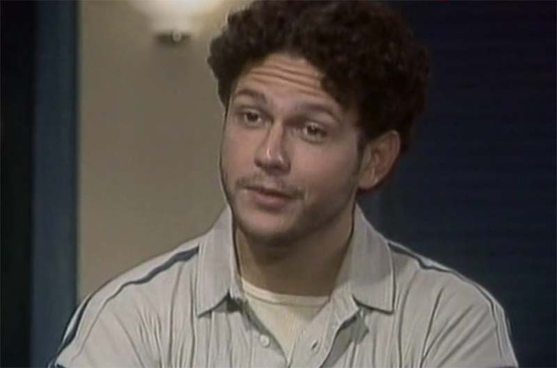   (1995)