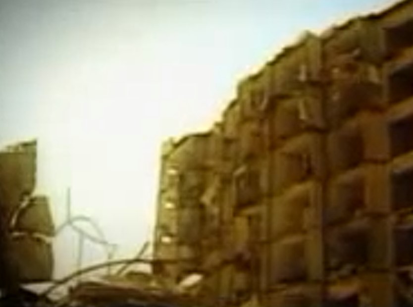 41.11   (2004)