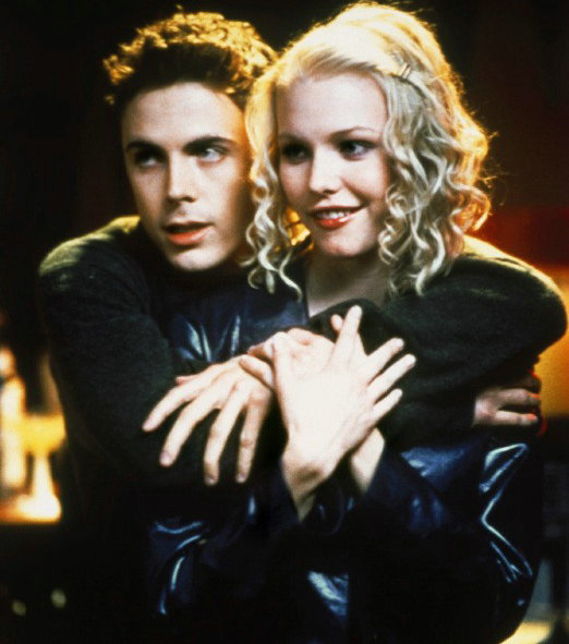   (2001)